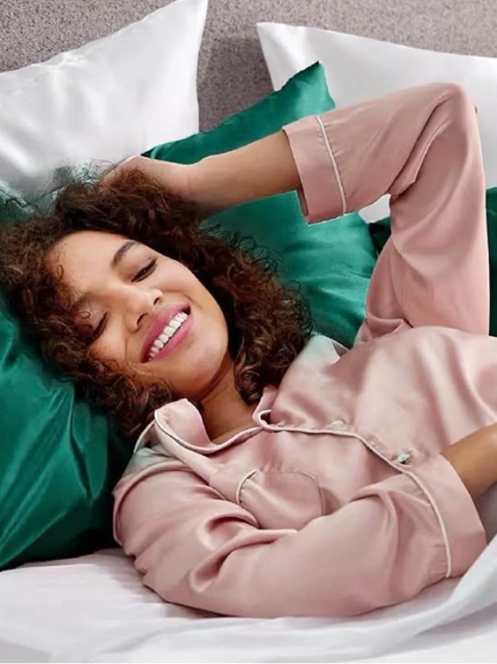 Queen Size Emerald Green Pillowcase 1 pair - New in box